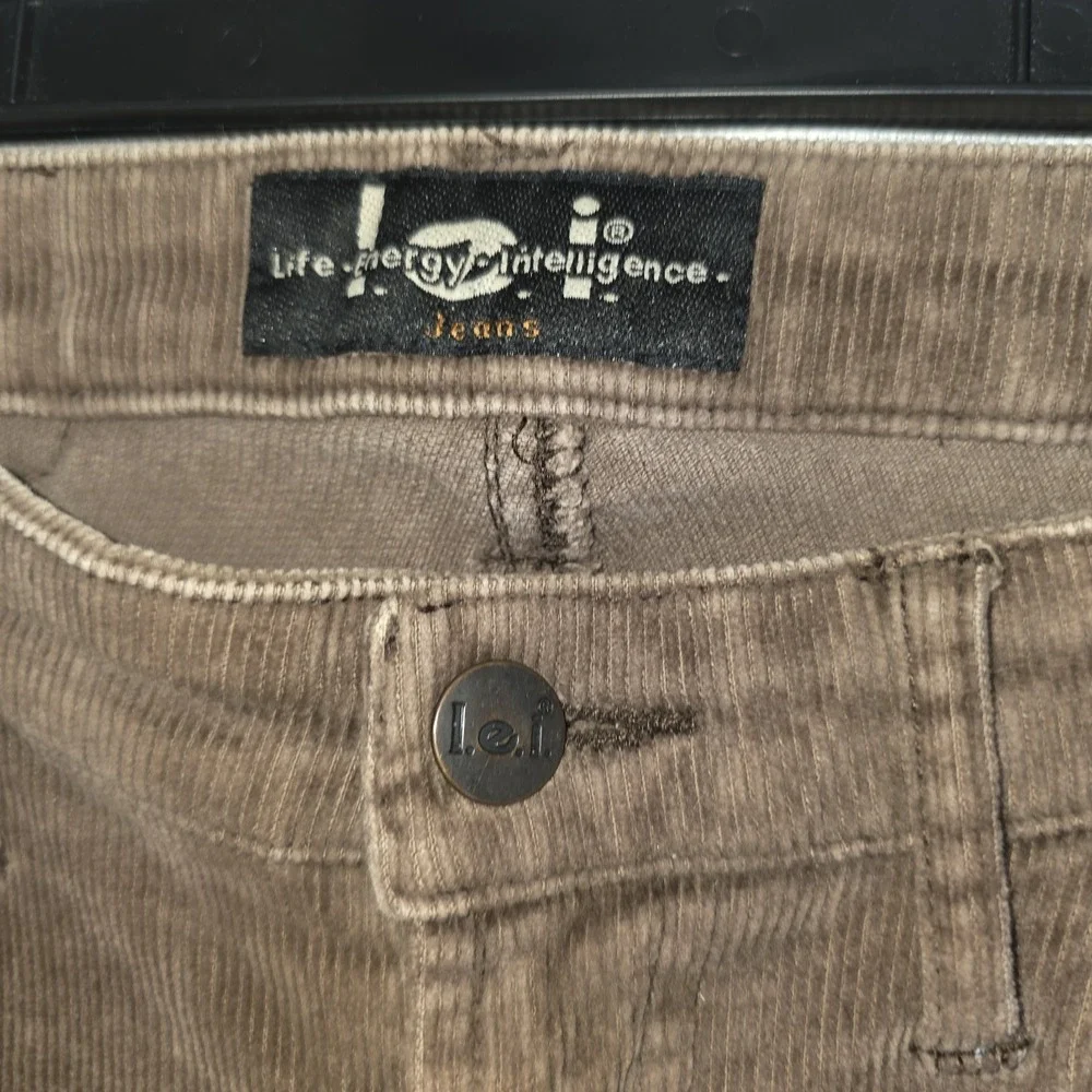 Vtg LEI Women Y2k Brown Flared Leg Corduroy Pants‎ Size 11 Mid Rise
